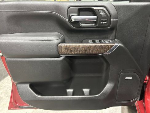 Used 2020 GMC Sierra 2500 Denali w/ Denali Ultimate Package image 9