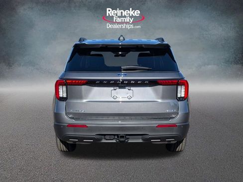 New 2026 Ford Explorer Active AWD/4WD image 6