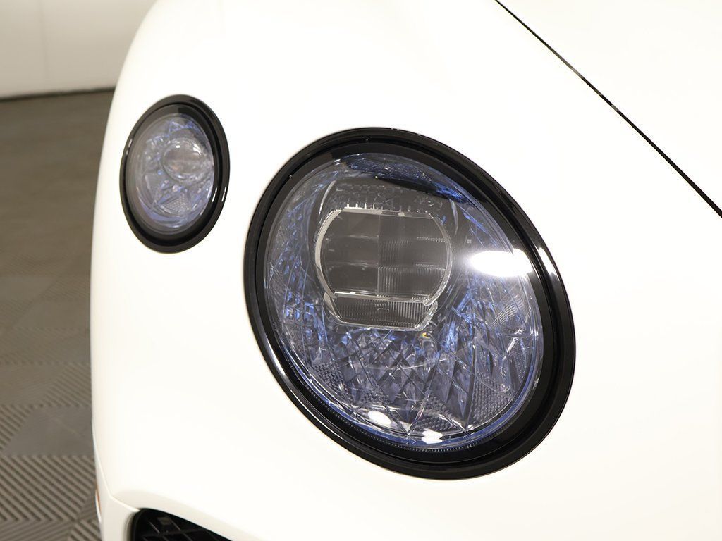 Used 2023 Bentley Continental GT Azure AWD/4WD image 24