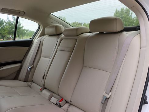 Used 2017 Acura RLX w/ Technology Package FWD image 17