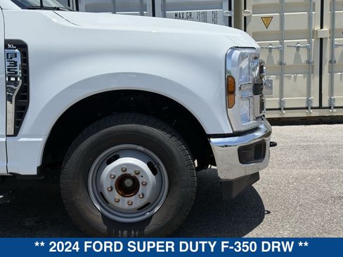 Used 2024 Ford F350 XL w/ XL Chrome Package RWD image 12