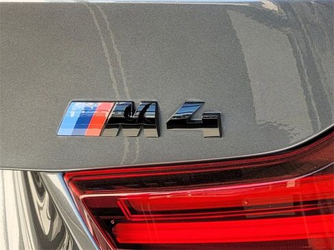 Used 2020 BMW M4 Convertible w/ Competition Package image 8