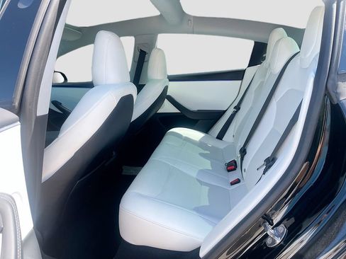 Used 2025 Tesla Model 3 Long Range RWD image 24