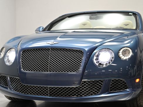 Used 2014 Bentley Continental GTC image 45