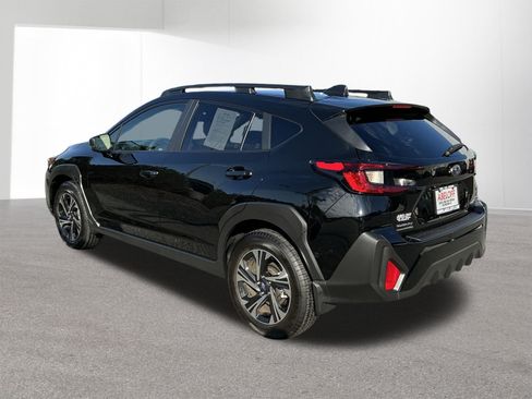 Used 2025 Subaru Crosstrek 2.5i Premium AWD/4WD image 16