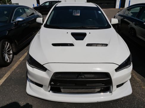 Used 2012 Mitsubishi Lancer Evolution MR AWD/4WD image 2