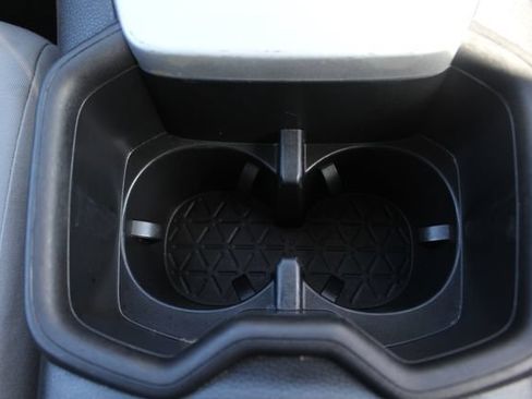 Certified 2024 Toyota RAV4 XLE AWD/4WD image 31