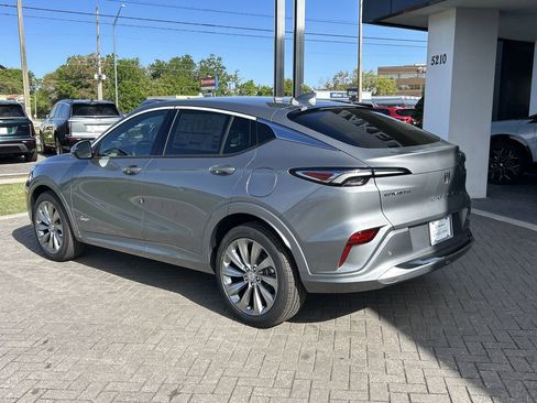 New 2026 Buick Envista Sport Touring FWD image 4