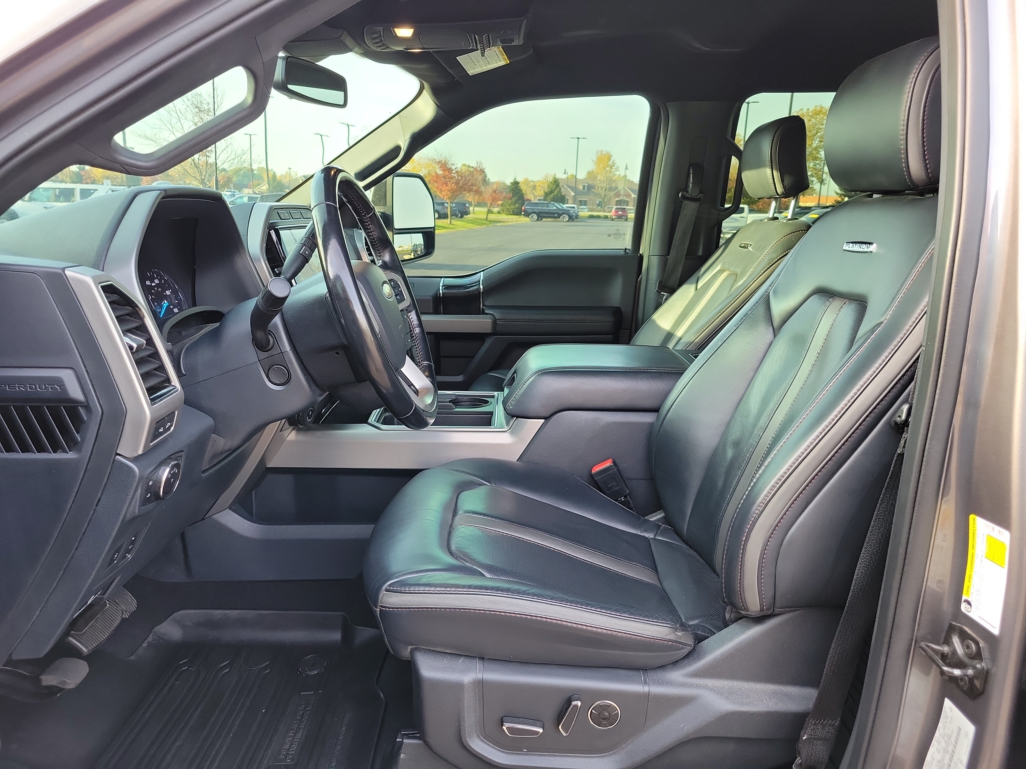 Used 2022 Ford F250 Platinum AWD/4WD image 19