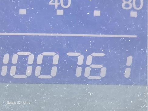 Used 2010 Honda Fit Sport image 2