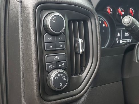 Used 2023 Chevrolet Silverado 1500 Custom Trail Boss image 23