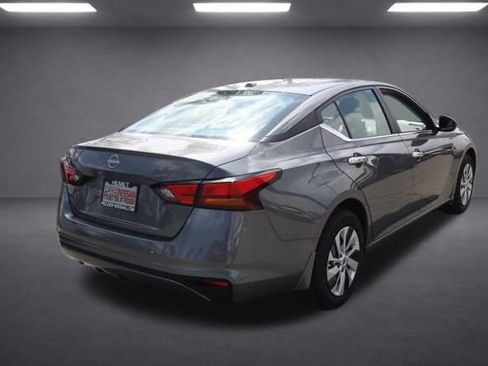 New 2025 Nissan Altima 2.5 S image 4