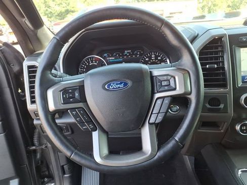Used 2021 Ford Expedition XLT AWD/4WD image 16