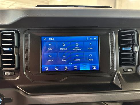 Used 2021 Ford Bronco Black Diamond AWD/4WD image 30