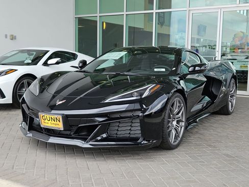 New 2026 Chevrolet Corvette Z06 w/ Chrome Exterior Badge Package image 7