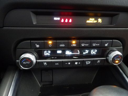 Certified 2024 MAZDA CX-5 Carbon Edition image 34