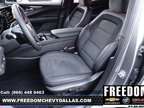 New 2025 Chevrolet Blazer EV RS image 13