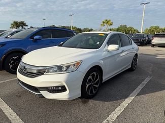 Used 2017 Honda Accord EX-L video 1