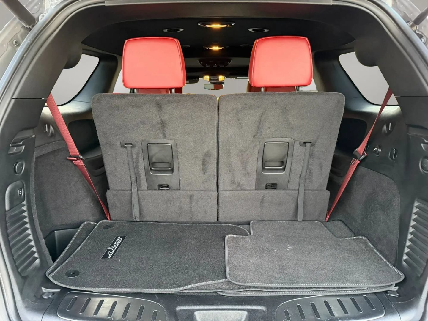 Used 2022 Dodge Durango SRT w/ Premium Interior Group AWD/4WD image 16