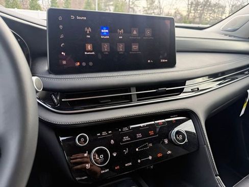 Certified 2026 INFINITI QX60 Luxe w/ Cargo Package image 16