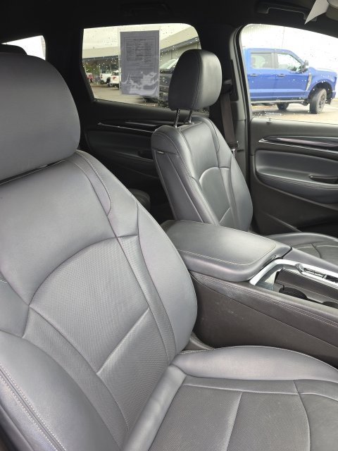 Used 2022 Buick Enclave Premium FWD image 32