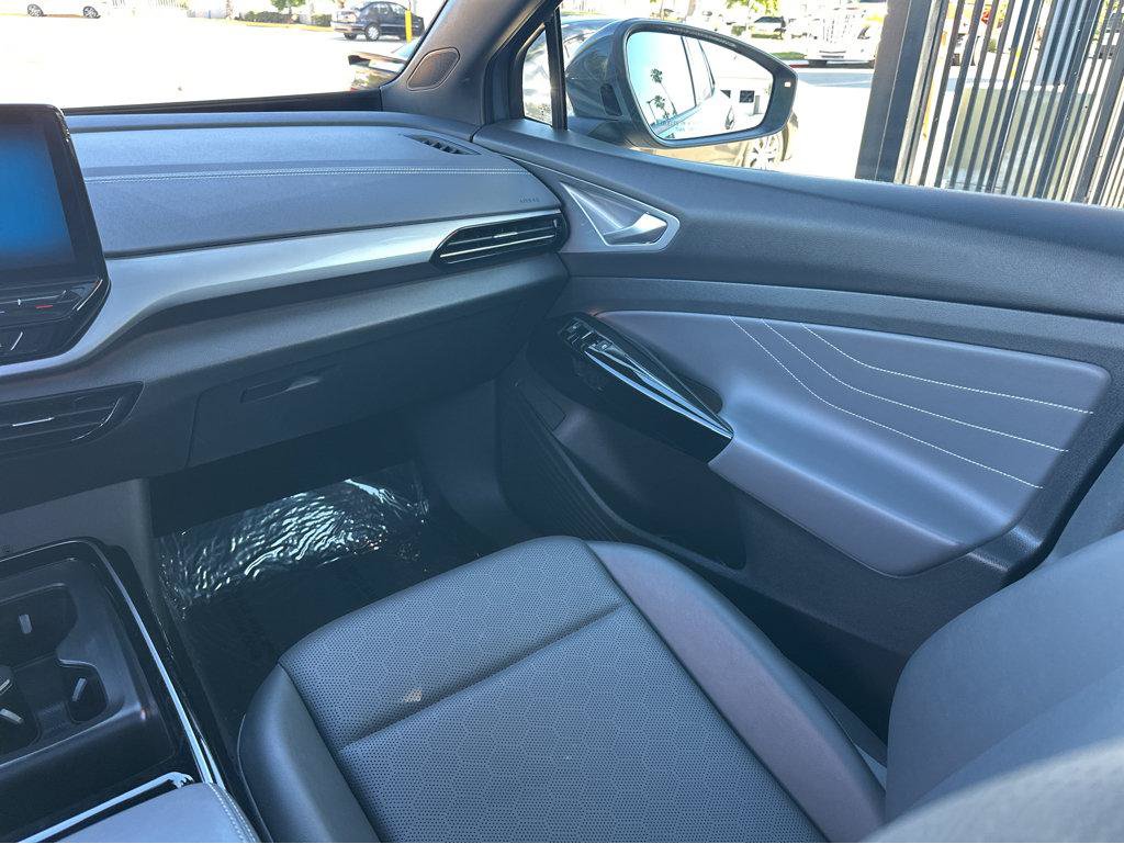 Used 2023 Volkswagen ID.4 S RWD image 18