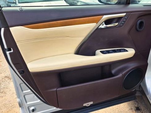 Used 2018 Lexus RX 350 FWD w/ Premium Package image 9