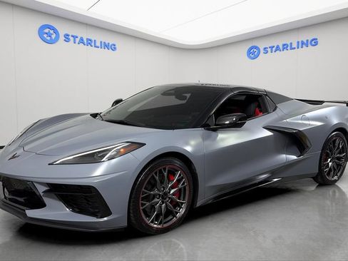 Used 2024 Chevrolet Corvette Stingray Premium Conv w/ Z51 Performance Package RWD image 17