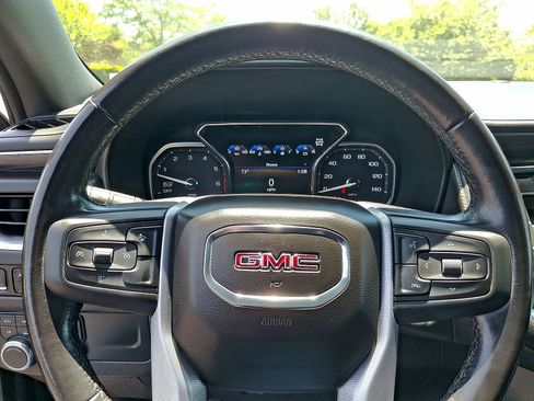 Used 2021 GMC Yukon SLT AWD/4WD image 16