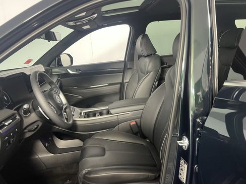 Used 2025 Hyundai Palisade Calligraphy image 21