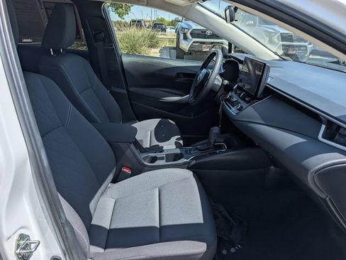 Certified 2023 Toyota Corolla LE FWD image 29