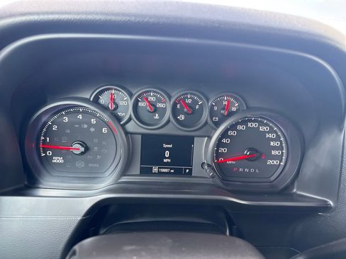 Used 2020 Chevrolet Silverado 1500 Custom Trail Boss image 18