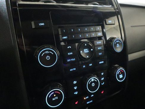 Used 2012 Ford Escape Limited FWD image 16