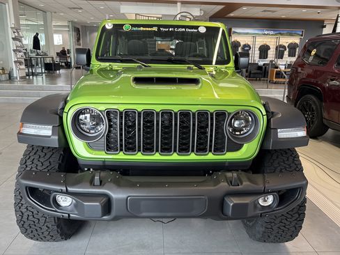 New 2026 Jeep Wrangler Unlimited Rubicon 392 w/ Quick Order Package 27X Moab AWD/4WD image 3