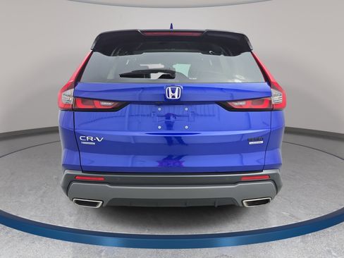Used 2024 Honda CR-V Sport Touring image 6
