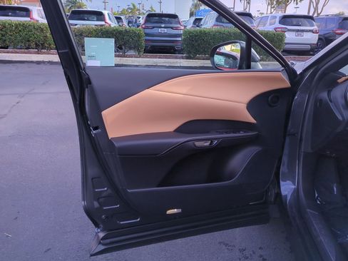 Certified 2025 Lexus RX 350 FWD image 14