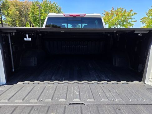 Used 2024 GMC Sierra 1500 Denali Ultimate AWD/4WD image 12