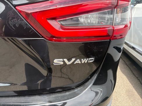 Used 2020 Nissan Rogue Sport SV w/ Technology Package AWD/4WD image 8