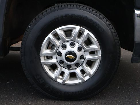 Used 2025 Chevrolet Silverado 2500 LT w/ Convenience Package AWD/4WD image 23