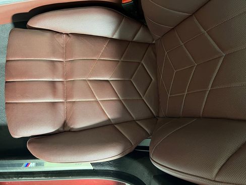 Certified 2023 BMW 760i xDrive w/ Executive Package image 11