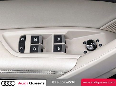 Used 2022 Audi Q5 2.0T Premium Plus w/ Premium Plus Package image 12