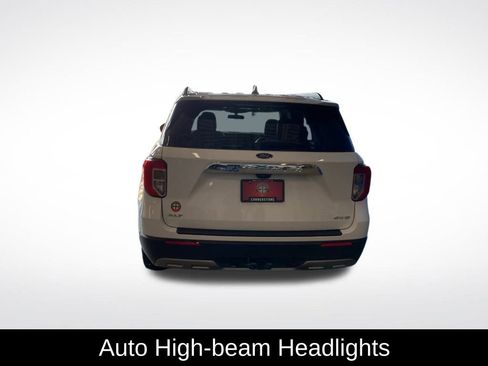 Used 2021 Ford Explorer XLT w/ Equipment Group 202A image 18