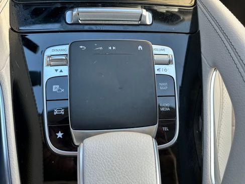 Used 2020 Mercedes-Benz GLE 350 4MATIC image 25