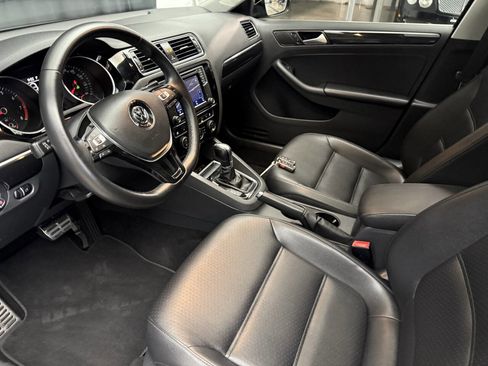 Used 2017 Volkswagen Jetta SEL image 31