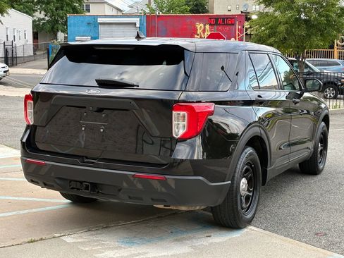 Used 2021 Ford Explorer 4WD Police Interceptor image 6