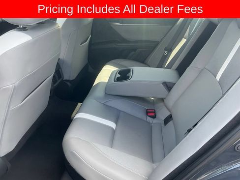 Used 2025 Toyota Camry SE w/ Convenience Package AWD/4WD image 19