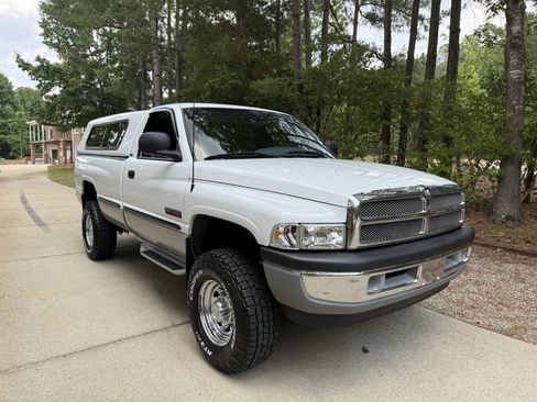 Used 1998 Dodge Ram 2500 Truck 4x4 Regular Cab image 8