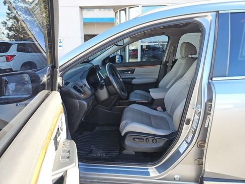 Used 2022 Honda CR-V Touring image 9