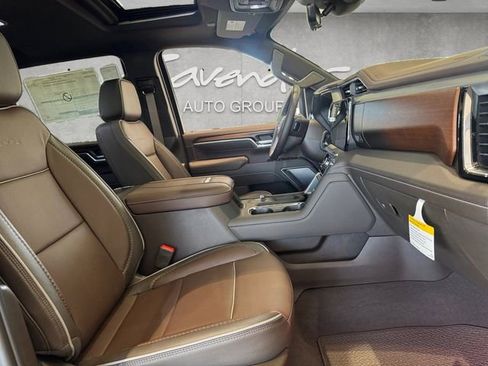 New 2025 GMC Sierra 2500 Denali w/ Denali Reserve Package image 22