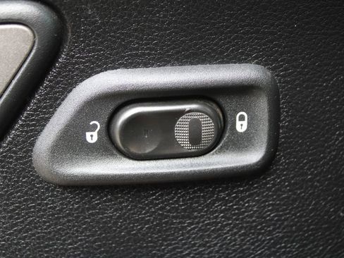 Used 2011 Jeep Wrangler Sport image 18